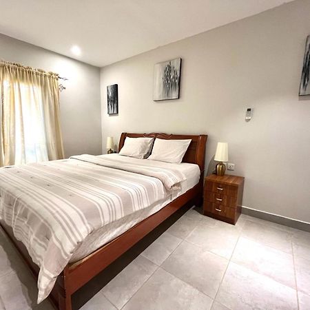 Forest View Luxury Apartment In 3Mins Walk To Beach Pool View Wifi Kololi Dış mekan fotoğraf